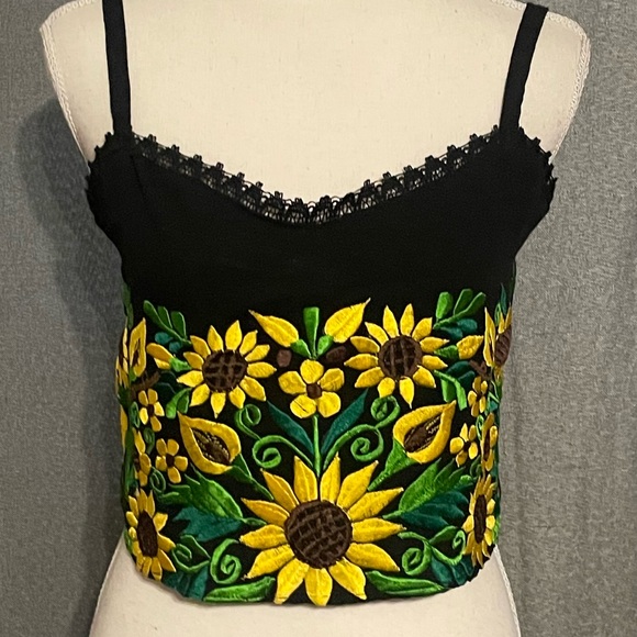 🌻🌻🌻🌻 - Picture 1 of 4